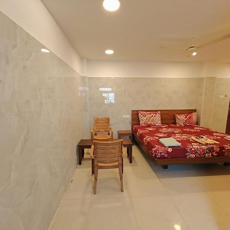 Hotel Sai Inn A/C Chennai Bagian luar foto