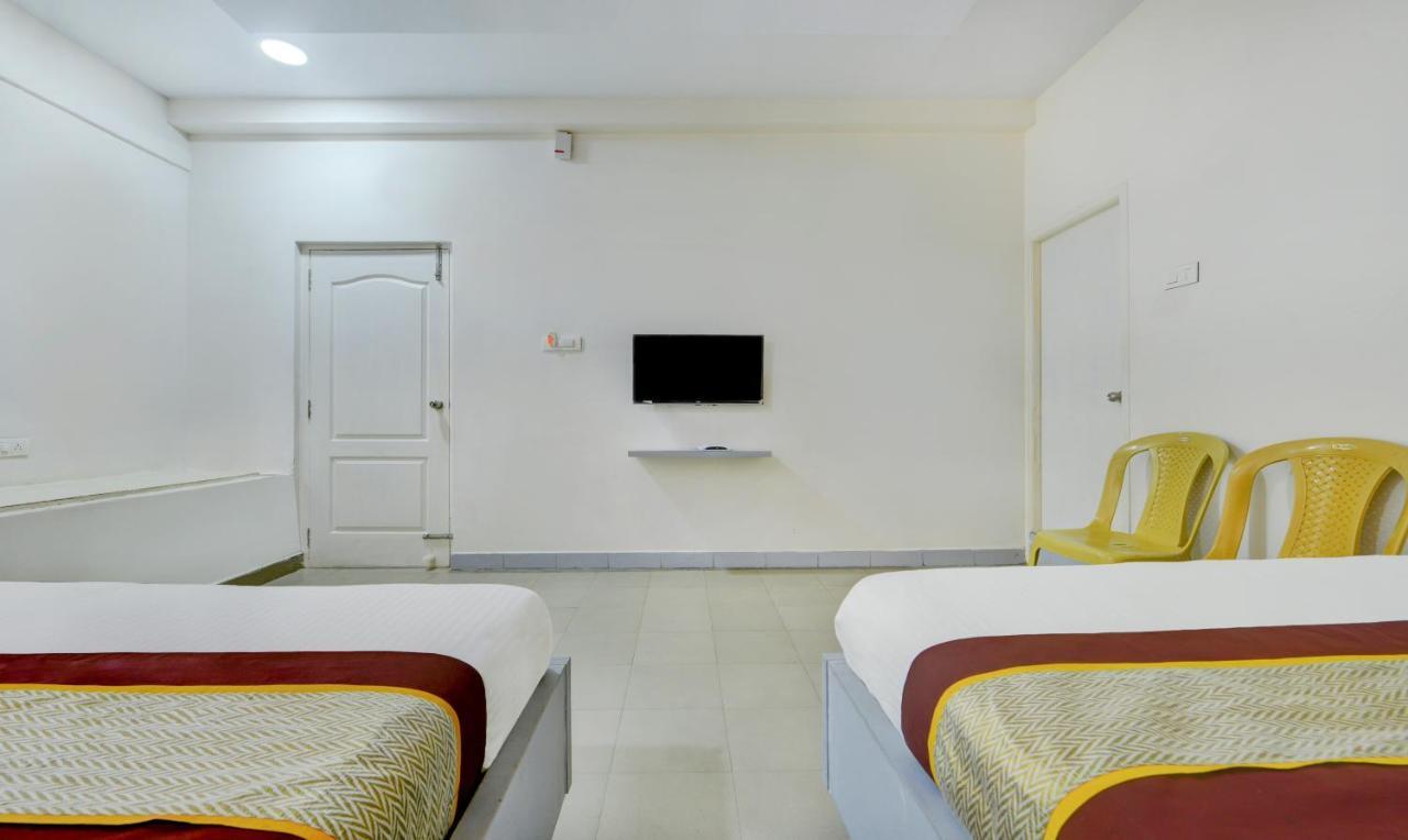Hotel Sai Inn A/C Chennai Bagian luar foto