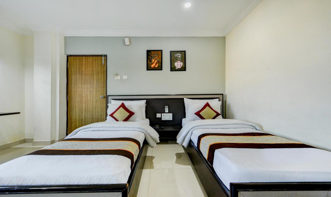 Hotel Sai Inn A/C Chennai Bagian luar foto