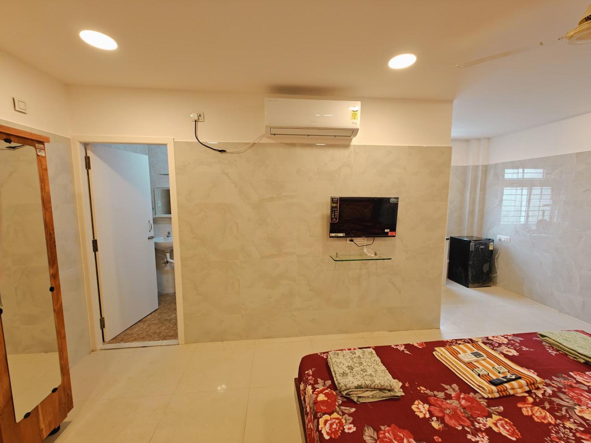 Hotel Sai Inn A/C Chennai Bagian luar foto