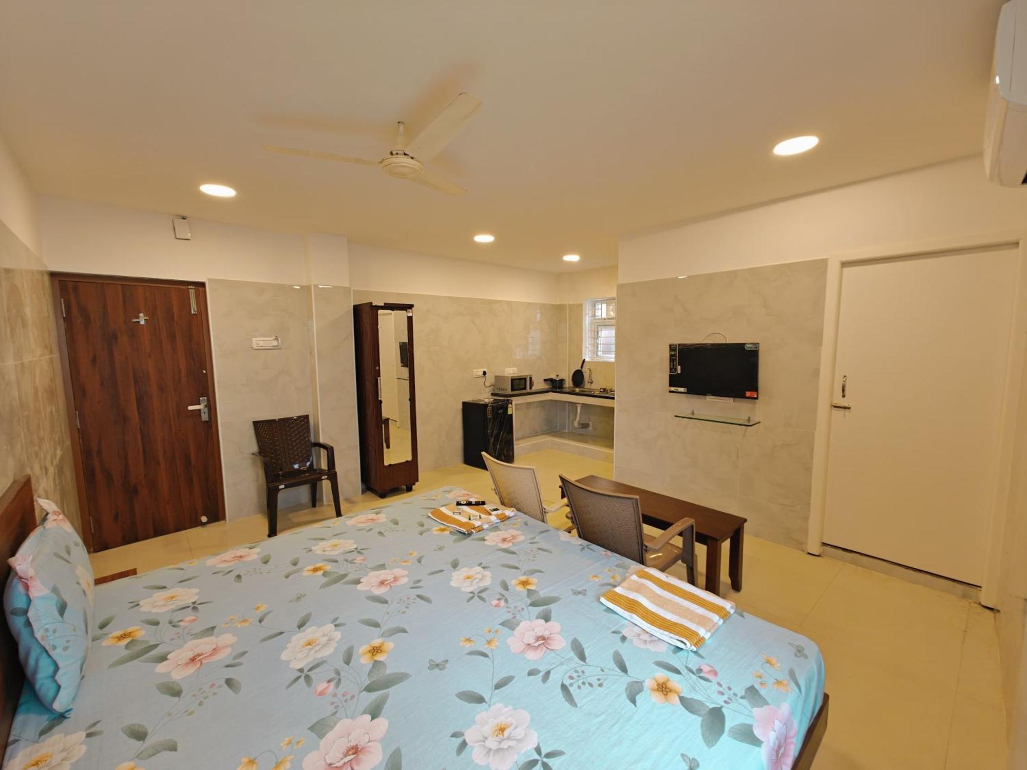 Hotel Sai Inn A/C Chennai Bagian luar foto